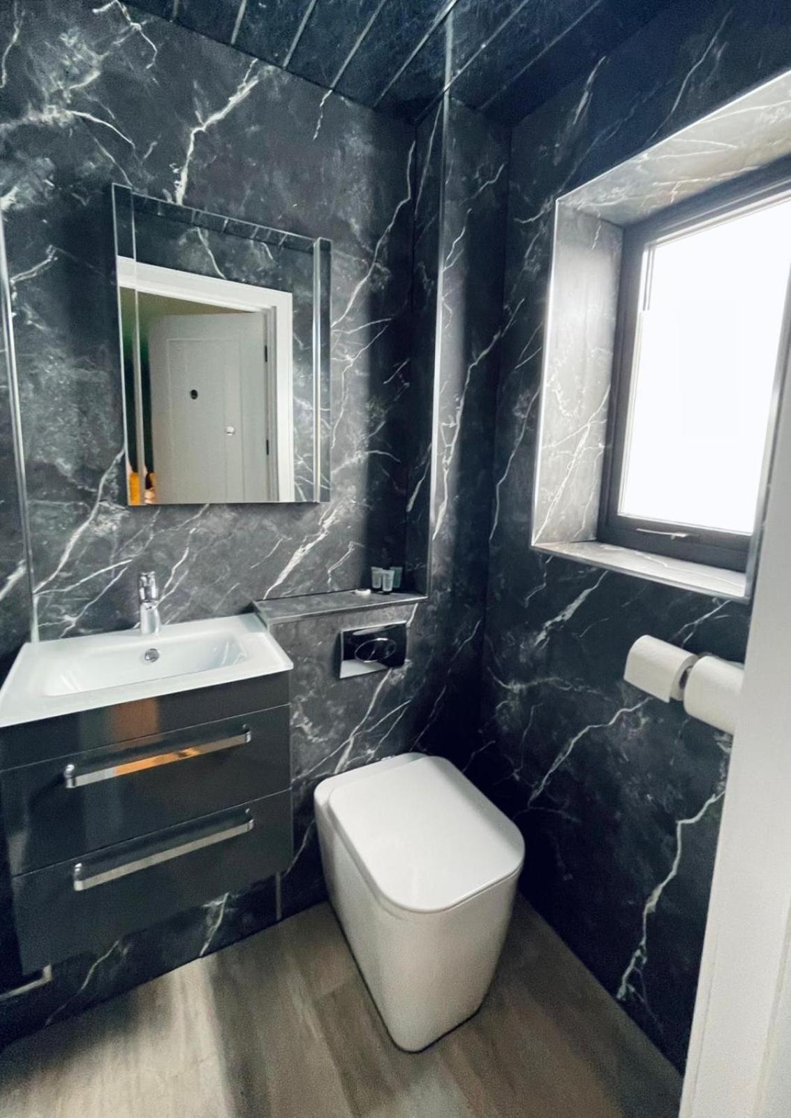 Sky City Apartments Coventry Ngoại thất bức ảnh